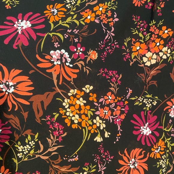 Floral Blouse - Picture 10 of 10